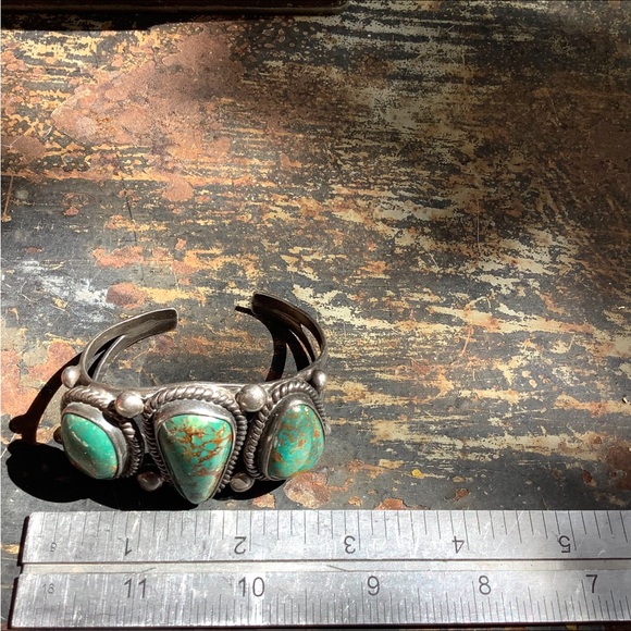 VTG Native American Turquoise Silver Cuff - Picture 4 of 4